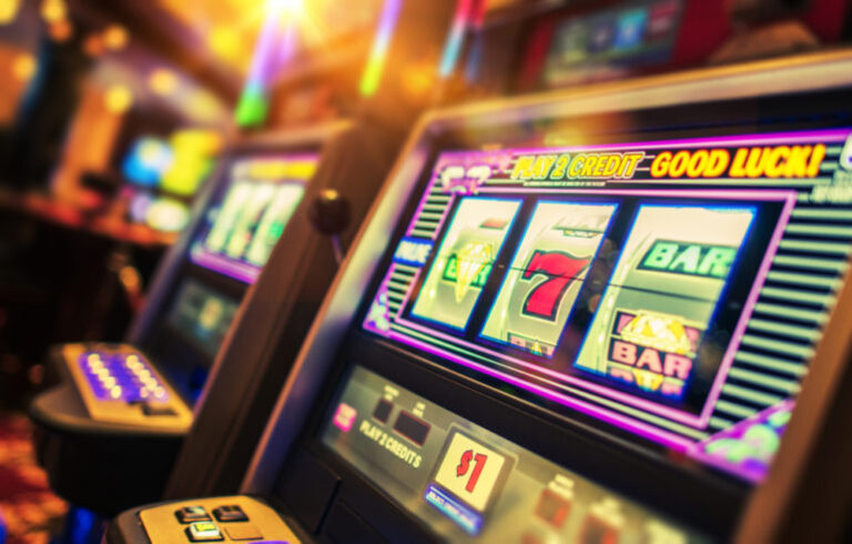 does commerce casino have slots